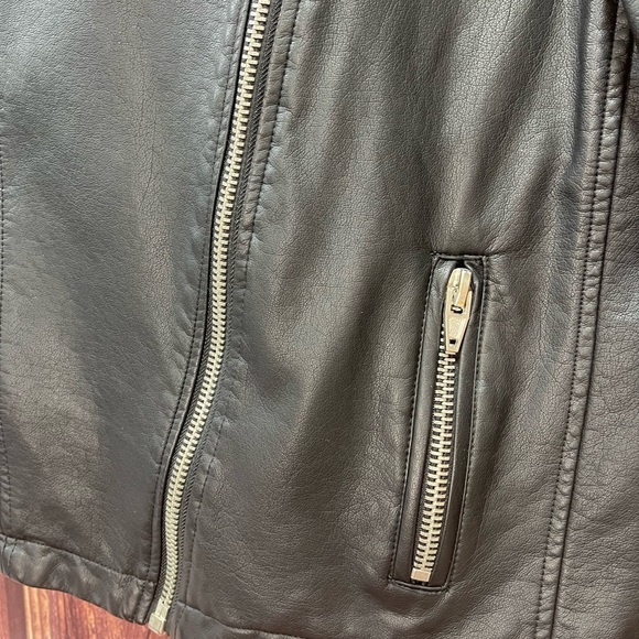 Skye’s the Limit Black long sleeve faux leather lined biker jacket women’s L - Picture 12 of 17